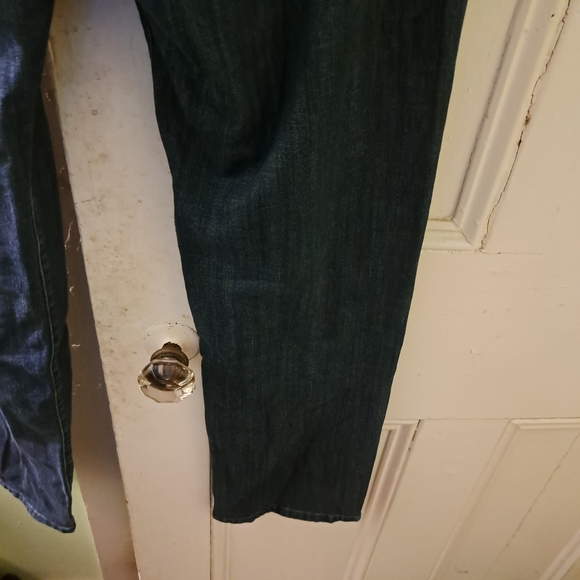 Lucky Brand Blue Jeans - Picture 9 of 14